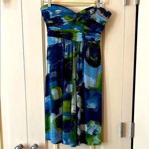 Stunning strapless ‘laundry’ dress